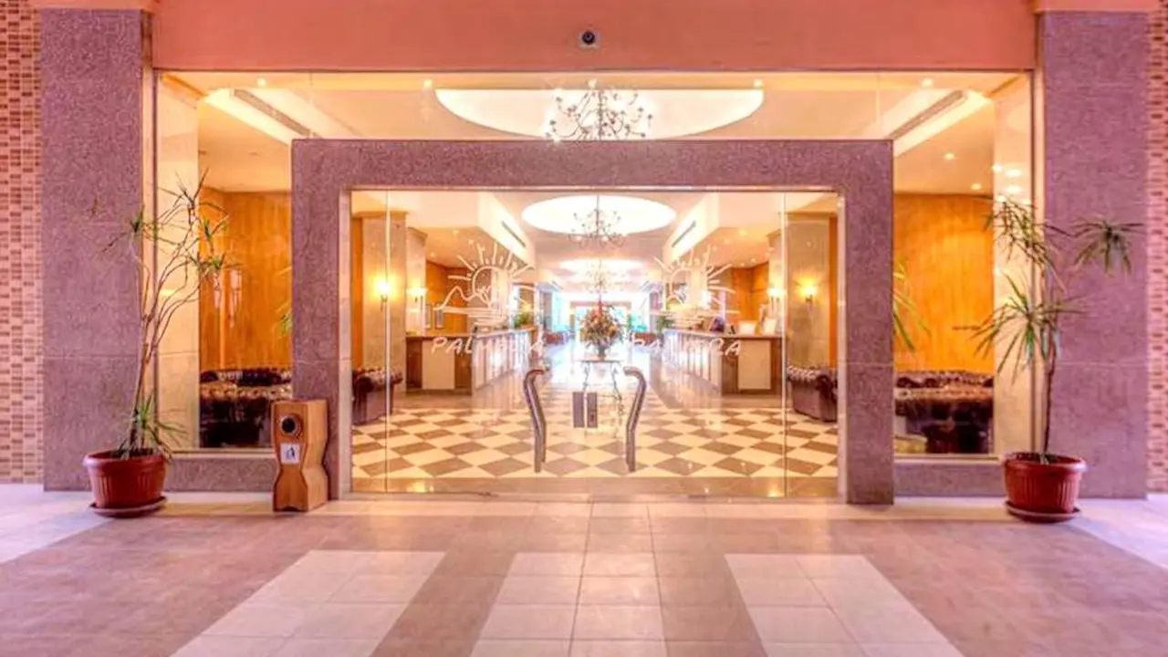 الفندق كيفي بالميرا بيتش - العين السخنة